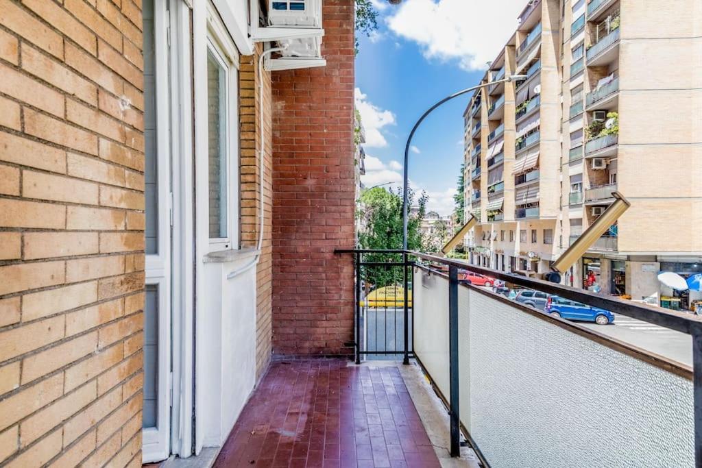 Tiburtina White House Lägenhet Rom Exteriör bild