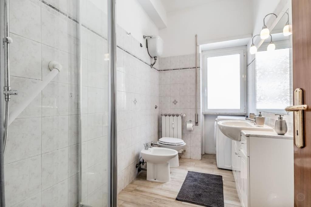 Tiburtina White House Lägenhet Rom Exteriör bild